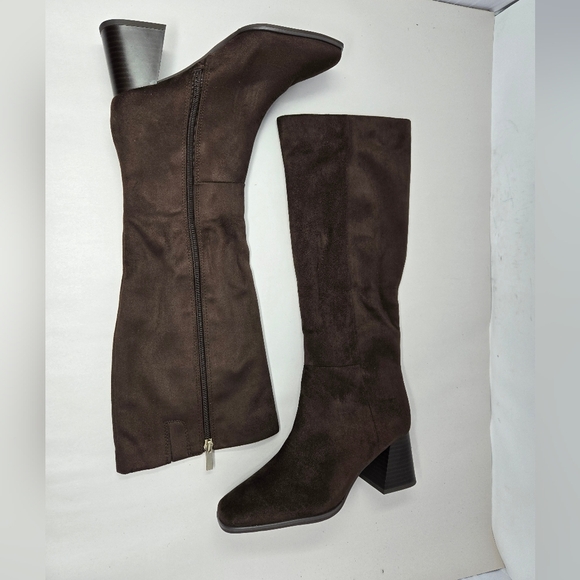 Nordstrom Rack Womens Knee High Heel Boots Sz 6.5M Faux Brown Suede Stretch Calf - Picture 2 of 11
